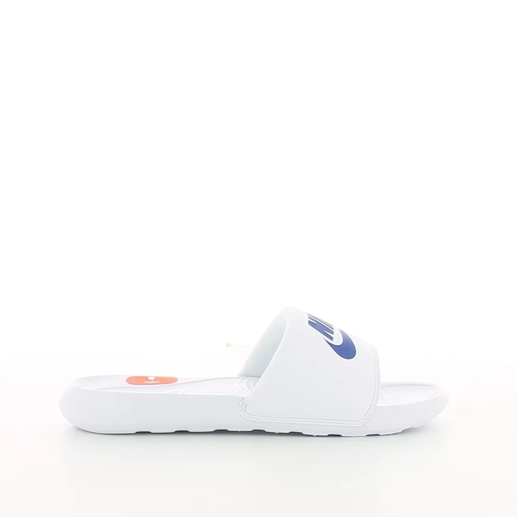 Image (2) de la chaussures Nike - Tongs et Plage Blanc en Caoutchouc