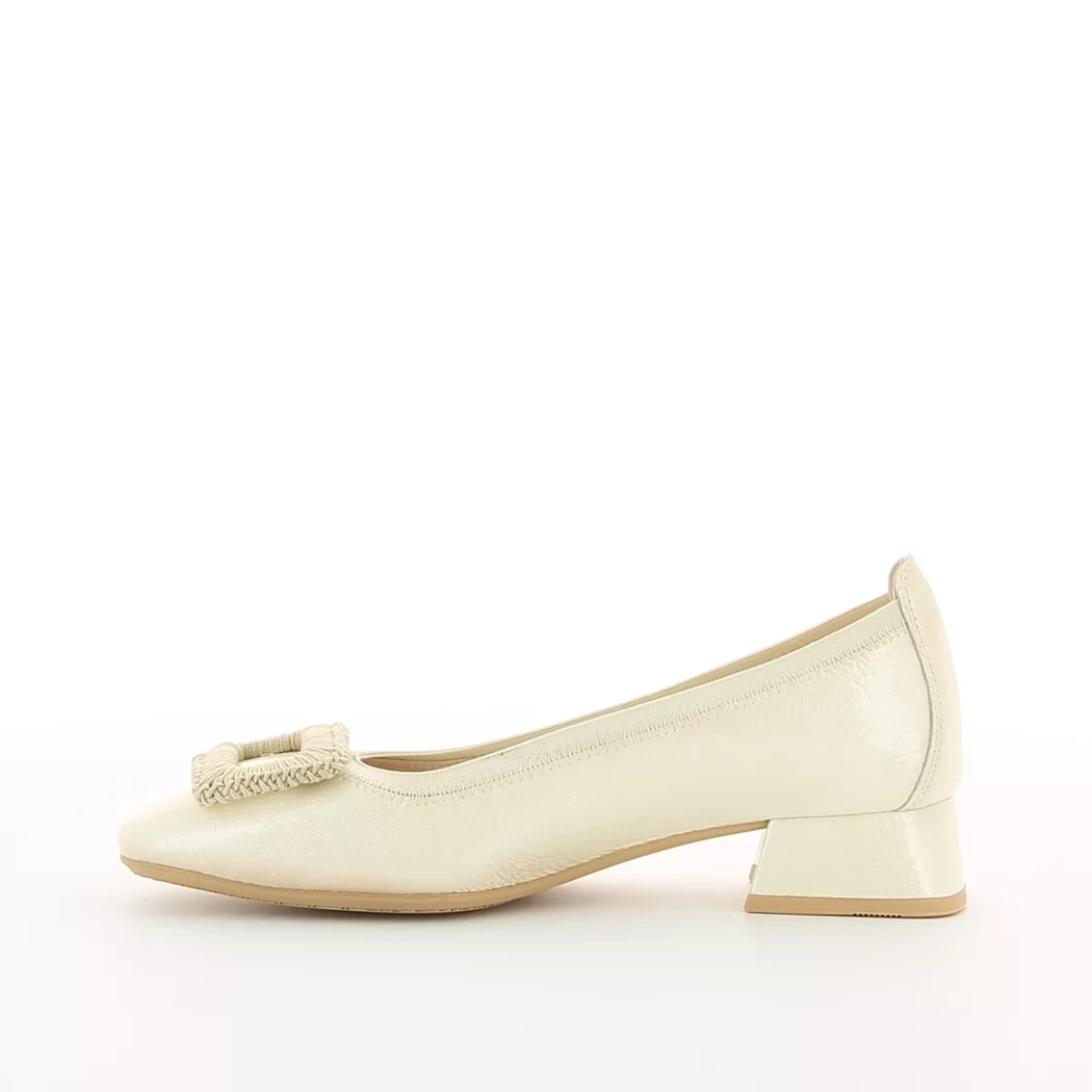 Image (4) de la chaussures Hispanitas - Ballerines Beige en Cuir vernis