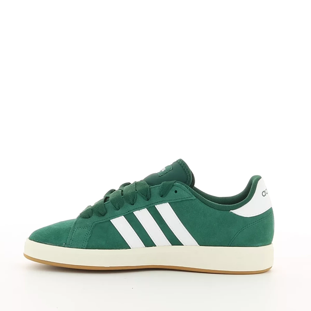 Image (4) de la chaussures Adidas - Baskets Vert en Cuir nubuck