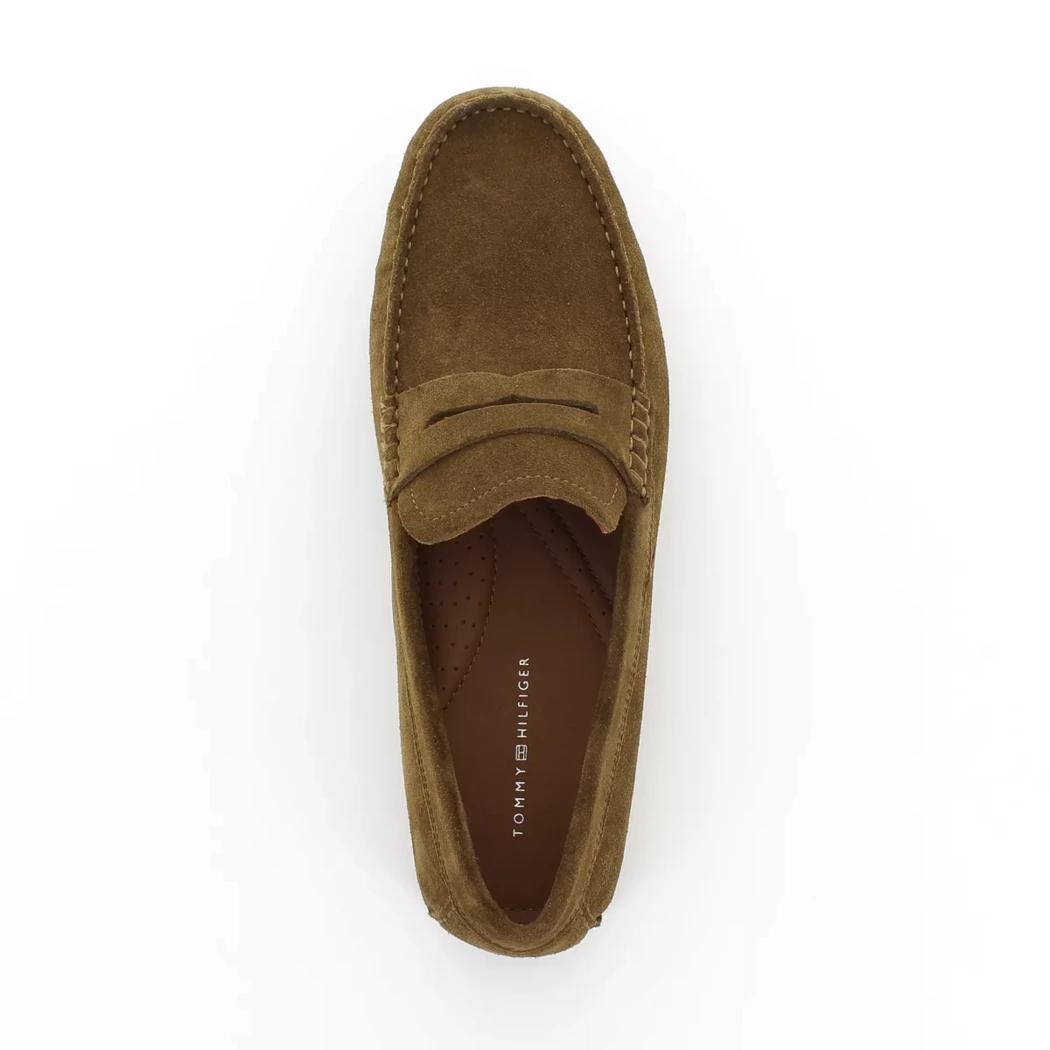 Image (6) de la chaussures Tommy Hilfiger - Mocassins Marron en Cuir nubuck