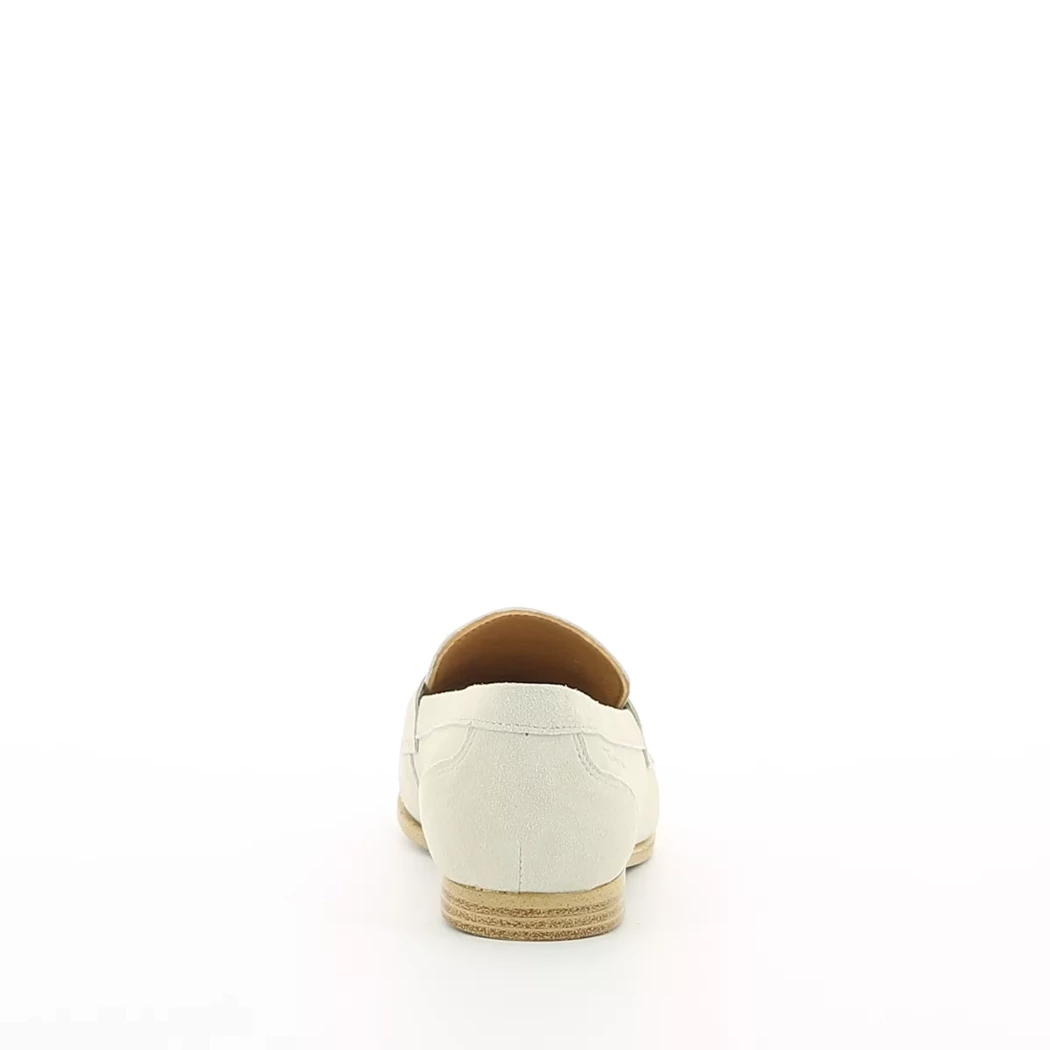 Image (3) de la chaussures Tamaris - Mocassins Beige en Cuir nubuck